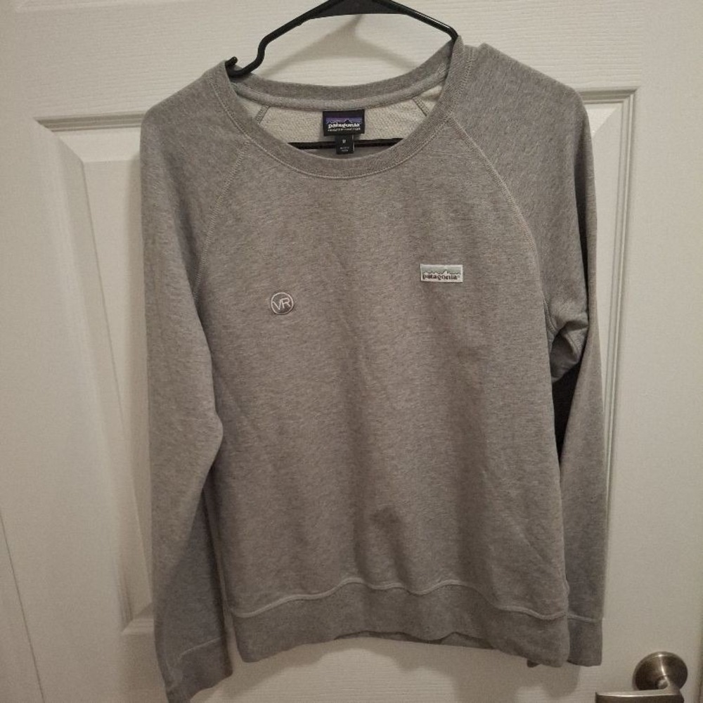 Patagonia Medium Grey Midweight Organic Cotton Casual Crewneck Sweatshirt‎